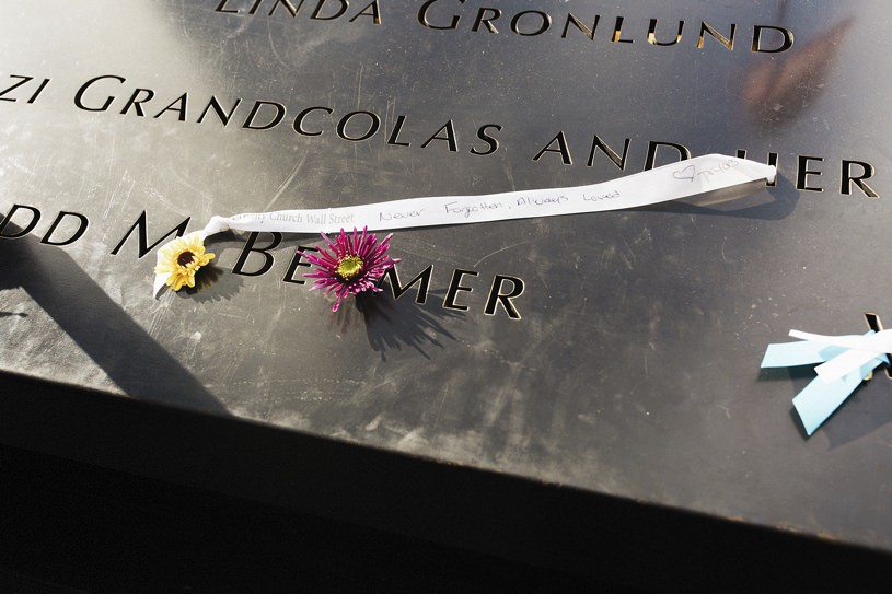 A day in New York City on September 11th. Journal  artistic blogger artist blog 9/11 photography 9/11 memorial   